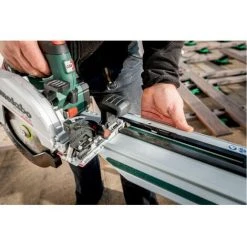 Metabo Scie Circulaire 18V Set KS 18 LTX 66 BL / Sans Chargeur De Batterie Sans Metabox 340 + FS 160 7 Metabo Scie Circulaire 18V Set KS 18 LTX 66 BL / Sans Chargeur De Batterie Sans Metabox 340 + FS 160 -Metabo Soldes 47890121 2